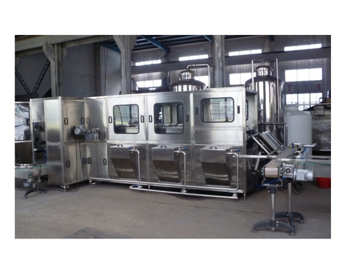 Volledig geautomatiseerde 5 gallon mineraalwater productielijn voor geavanceerde productie-installatie