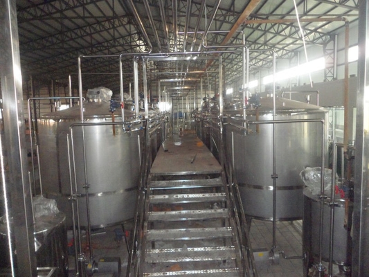 12000 kg apparatuur voor de melk- en zuivelverwerkingsinstallatie met reserveonderdelen en na-service
