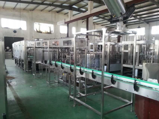 Met een hoge nauwkeurigheid van 2000 BPH wordt mineraalwater gebotteld voor optimale prestaties