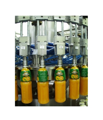 Concurrerende productielijn voor sinaasappelsap/lemonade met een hoge vraag naar een precisie van 4000