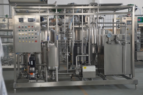 Kleinschalige productielijn voor ijs van 300 liter per uur voor landbouwbedrijven