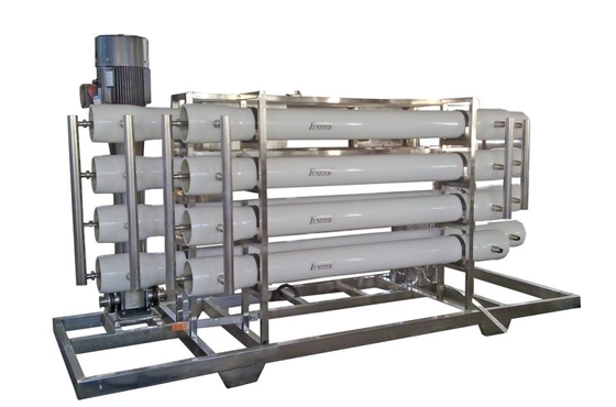 1250 kg Roestvrij staal 304 Grootschalige 5000L/H Skid gemonteerd RO waterzuiveringssysteem