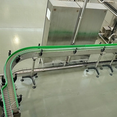 Gepersonaliseerde riemconveyor voor waterproductielijn in sapverwerkingsinstallatie ontworpen