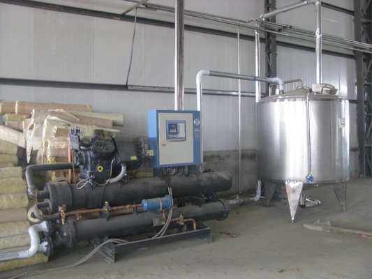65 kW schroeftype industriële waterkoeler essentieel voor de productie van gepasteuriseerde melk