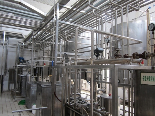 Volledig geautomatiseerde complete UHT-melklijn 1000L/h-fabriek voor de verwerking van zuivelmelk voor melk