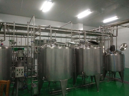 18000KG UHT gepasteuriseerde melk productielijn met aseptisch pakket 2000L/H