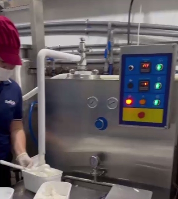 Volledig automatische ijsvriezingsmachine van 600L/h Bitzercompressor voor productie-installaties