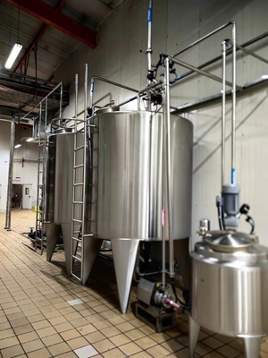 Lijn voor de verwerking van koeienmelkpoeder met een capaciteit van 2000 kg voor de productie van speciale formulepoeder
