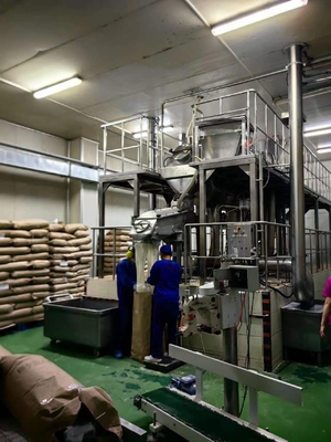 Schakelproject op basis van verse melk voor de verwerking van melkpoeder in blikken