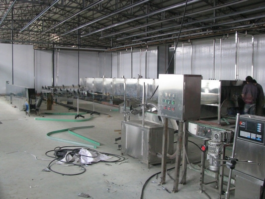 2.2KW koeltunnel voor pasteurisatie en koeling van fruitjam blikken in sapverwerking