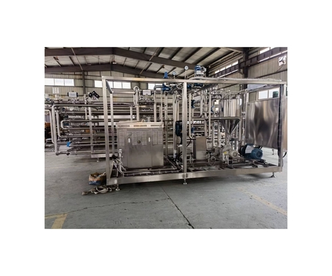 Inlaattemperatuur 20-30°C Geconcentreerd Fruit Puree Tube Tube Sterilisator Machine 2500 KG