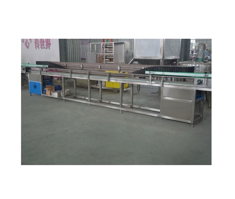 Inverted Sterilisator voor PET-plastic flessen met een vermogen van 7,5 kW en een bandsnelheid van 4-20 m/min
