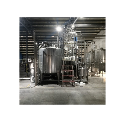 Machine voor de verwerking van soja-melk op maat voor de productie van amandelmelk