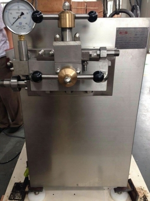 220V/380V/440V 50HZ/60HZ Melkverwerkingssoorten 500L/H Milk Shake Homogeniserende machine