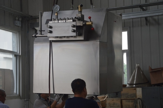 Voedingsmiddelen Sanitaire 5000L/H Hoogdruk Geruchte Griekse Yogurt Homogenisatie Machine voor melk