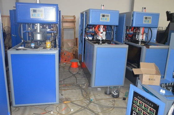 5 Gallon Jar Stretch Blow Mold Machine Klemkracht kN 50 Fles Volume ml 20000 ml