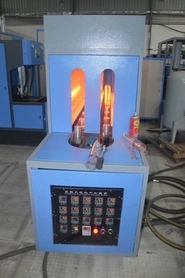 Infraroodverwarming Twee holte PET-flessen blaasmachine voor gladde flessenproductie