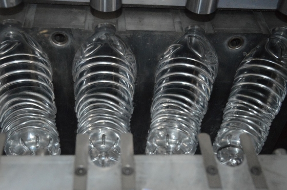 Stretch Blow Moulding Auto Dropping Semi Automatic 4 holte Soda Waterfles Blow Moulding Machine
