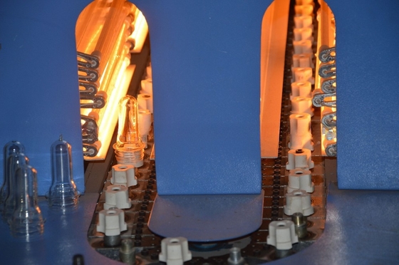 Stretch Blow Moulding Auto Dropping Semi Automatic 4 holte Soda Waterfles Blow Moulding Machine