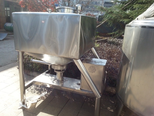 500L vierkante emulgatietank voor melk roestvrij staal 7,5 kW 1000*1000*1800mm