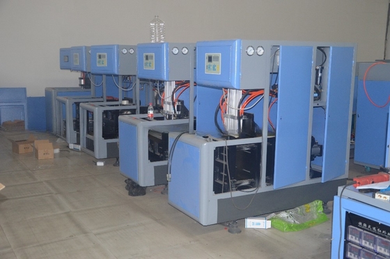2020 Infrarood type semi-automatische PET-flessenmachine voor plasticverwerking