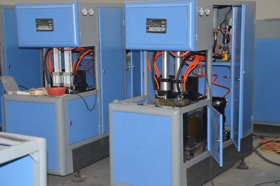 Max. Flesdiameter 350mm Twee holtes koolzuurhoudende dranken Fles blaasvormmachine voor 2022