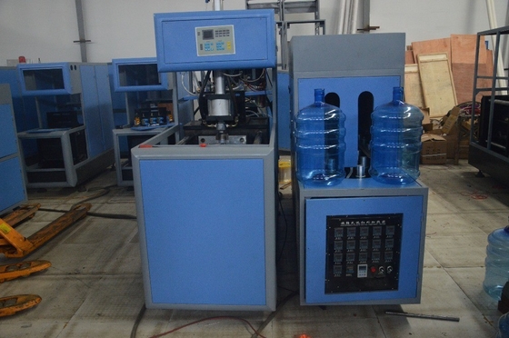 Semi-automatische 20 liter trommel blaasvormmachine met 18 kW vermogen en 1650 kg gewicht