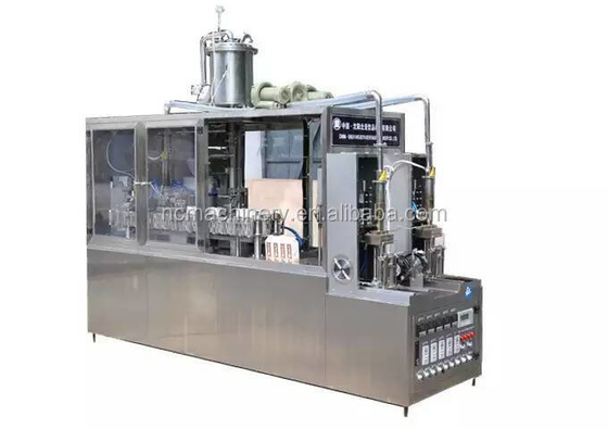 2000 verpakkingen/u Automatische vul- en dopmachine voor melkverpakkingen