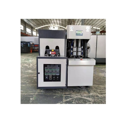 18kW krachtige semi-automatische 4 holtes PET flessen blaasmachine binnen 2022
