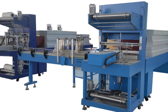 Volledig automatische sapflessen warmte krimpen verpakkingsmachine voor boerderijen productielijn