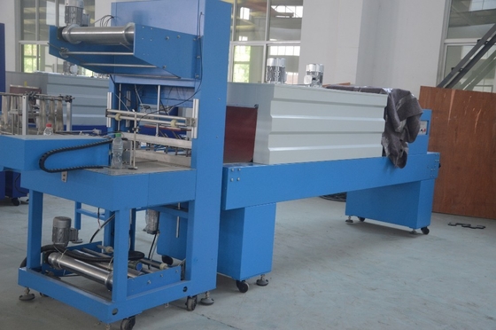 1200 kg Volledig automatische waterflessen groepsverpakkingsmachine en warmtetunnel voor snelle verpakking