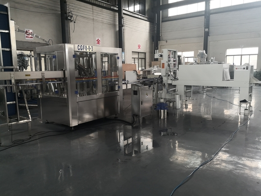 220v/380v/415v/440v/480v 8 koppen drie in één koolzuurhoudende dranken en sap vulmachine