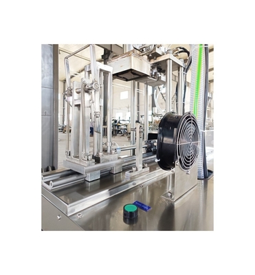 Plastic Packaging Manual Type Juice Gable Top Carton Filling Machine voor flessen