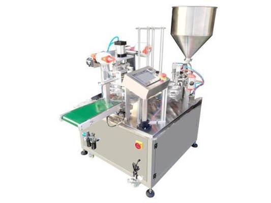 2 Hole Rotary Cup Juice Filling and Sealing Machine voor 380 KG capaciteit verpakkingslijn