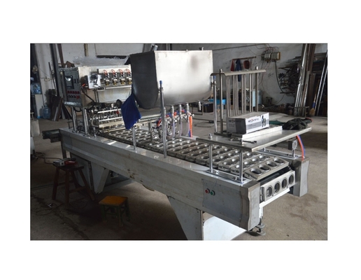 Plastic Cup Sealer voor boerderijen Chocolade Sauce Jelly Pudding Filling and Sealing Machine