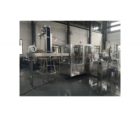 Gemakkelijk te bedienen 1000ml PET-flessen Glasflessen Flessenmachine met 2500*1500*2300mm Grootte