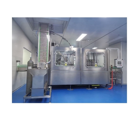 Vulling Volume 330-4000ml Pure Water Juice Flasser Filling Machine met 3 verzegelkoppen