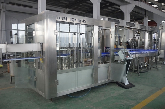 3-in-1 water-zwaartekrachtvulmachine voor bronwaterflessen Diameter 50-115mm Gebruik 3