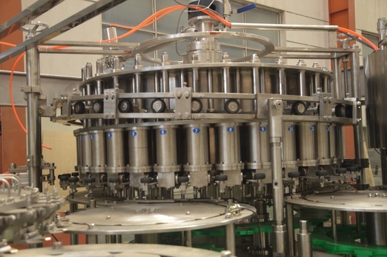 18000BPH 40 koppen hoge snelheid flessen vulmachine voor mineraalwater productie lijn
