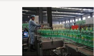 Productielijn voor het vullen van koolzuurhoudende dranken Automatische flessenvulmachine, petfles