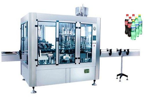 Isobarische spoelmachine voor het vullen en afdekken van PET-flessen met koolzuurhoudende dranken 3-in-1 Eenheid 10000 liter per uur